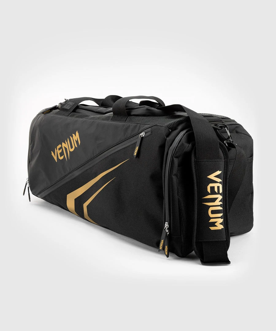 ACCESSORIES Venum Trainer Lite Evo Sports Bag - Black/Gold 3 ACCESSORIES Venum Trainer Lite Evo Sports Bag - Black/Gold