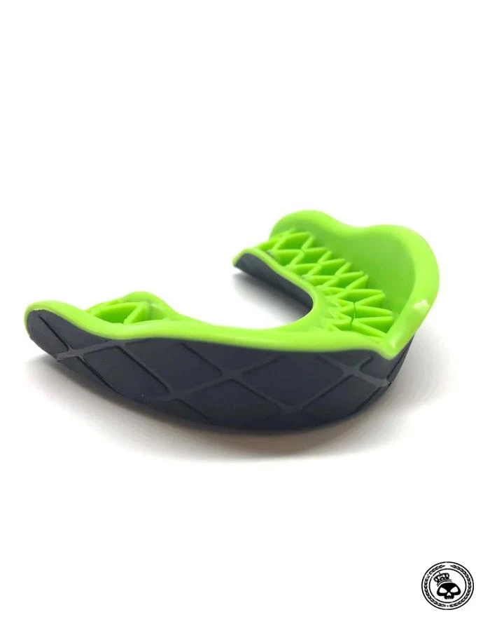 TRAINING GEAR Damage Control Grip Guard Mouth Guard 3 TRAINING GEAR Damage Control Grip Guard Mouth Guard