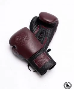Superare Fight Goods Superare Dukes 1.2 10th Anniversary Edition Gloves - Lace Up