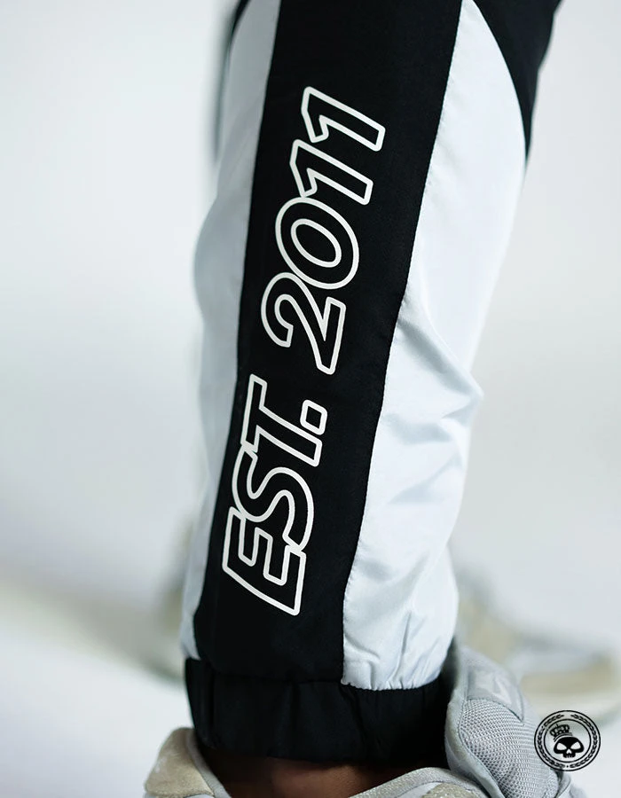 Superare Fight Goods SUPERARE ATHLETICS Superare Finisher Track Pants - Black/Grey 11 Superare Fight Goods SUPERARE ATHLETICS Superare Finisher Track Pants - Black/Grey