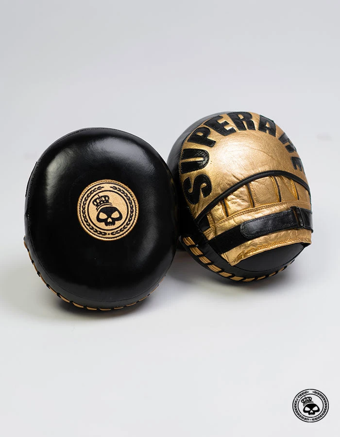 Superare Fight Goods Superare Black Gold Air Mitts TRAINING GEAR 3 Superare Fight Goods Superare Black Gold Air Mitts TRAINING GEAR
